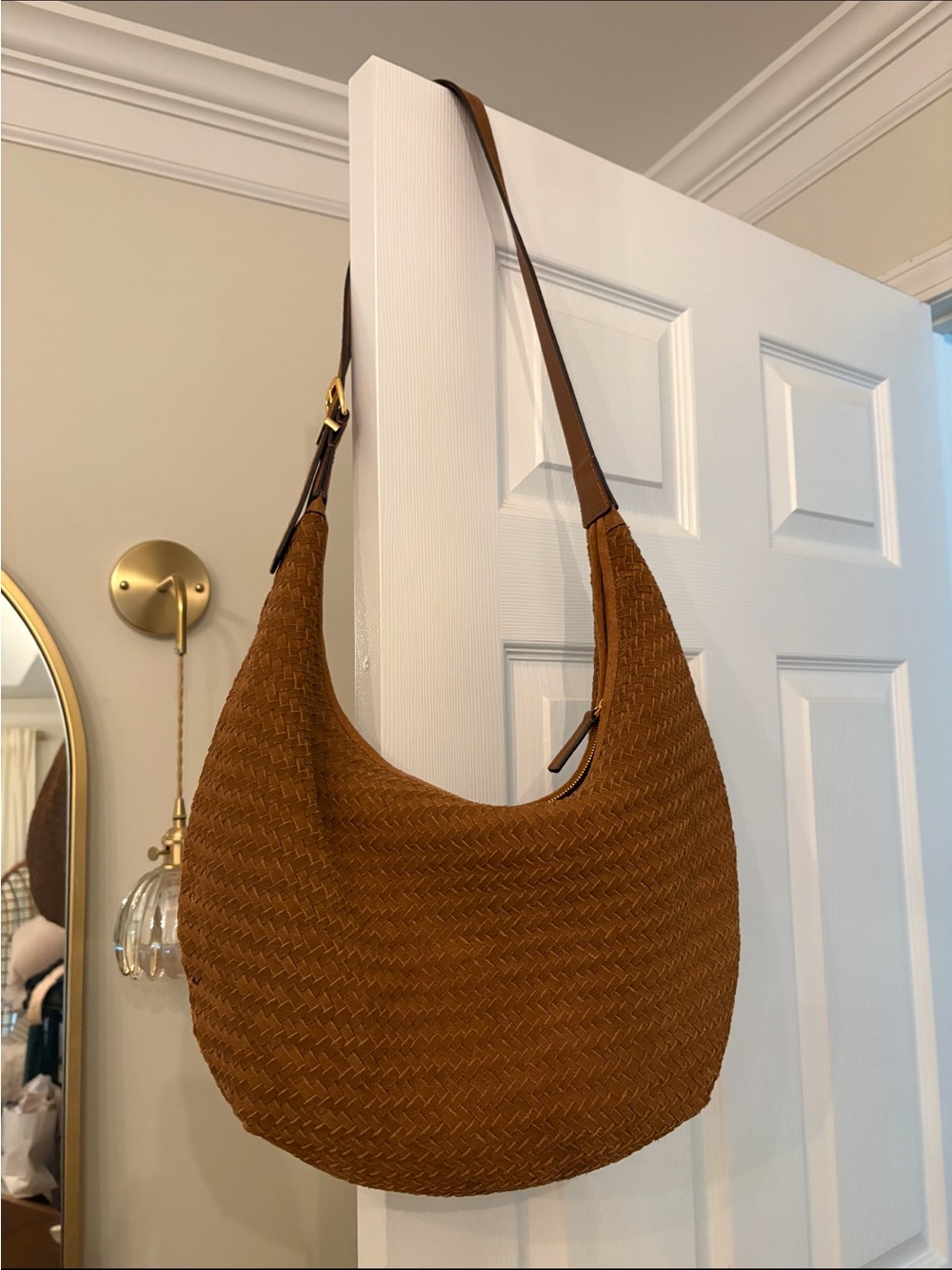 Madewell Woven Curve Shoulder/ Cross Body Bag in Dried Acorn - Picture 6 of 6